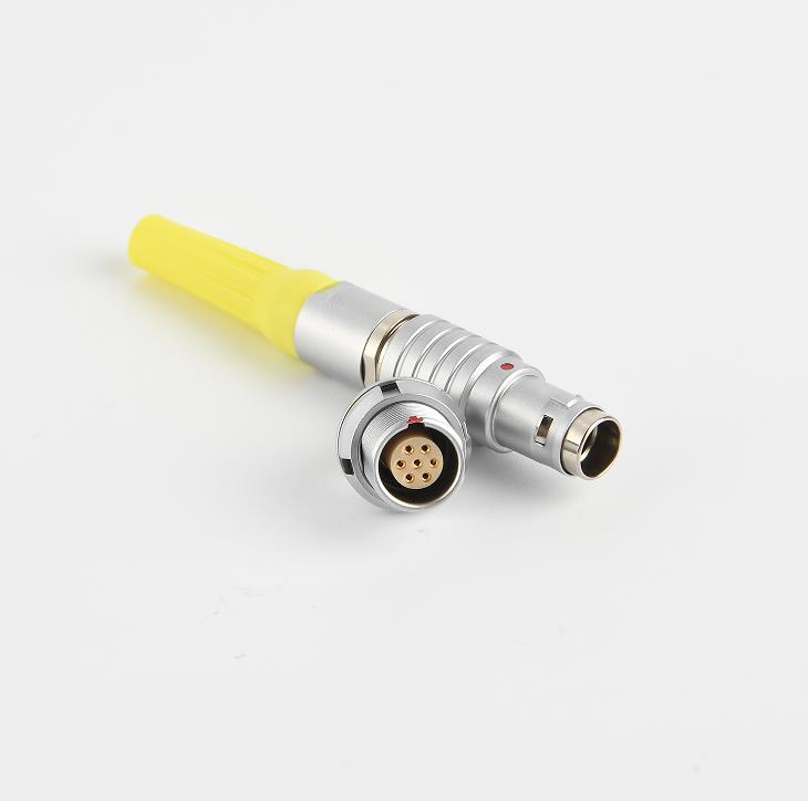 如何正確安裝和使用信號(hào)防水連接器？